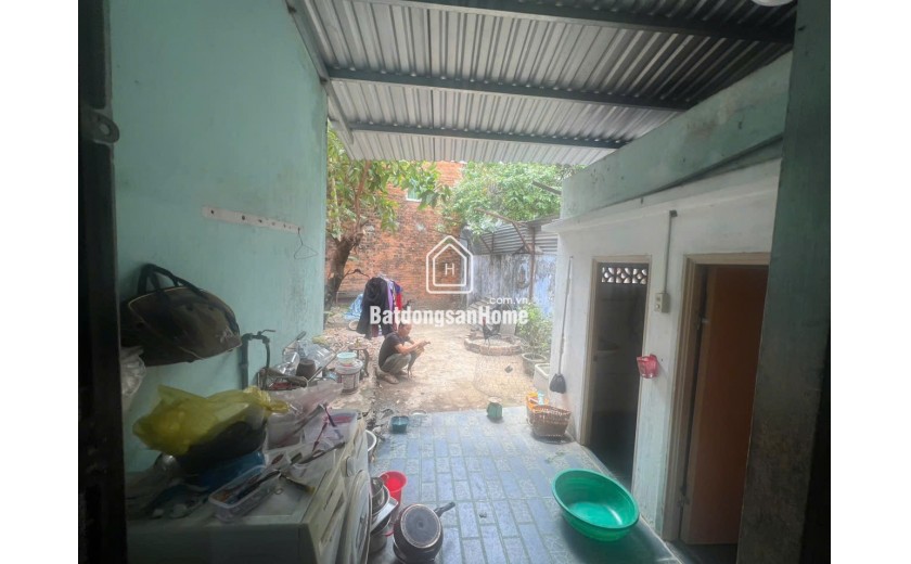 Căn Nhà mặt tiền đường 2/4 vừa ở Vừa kinh doanh gần Chợ Vĩnh Hải
